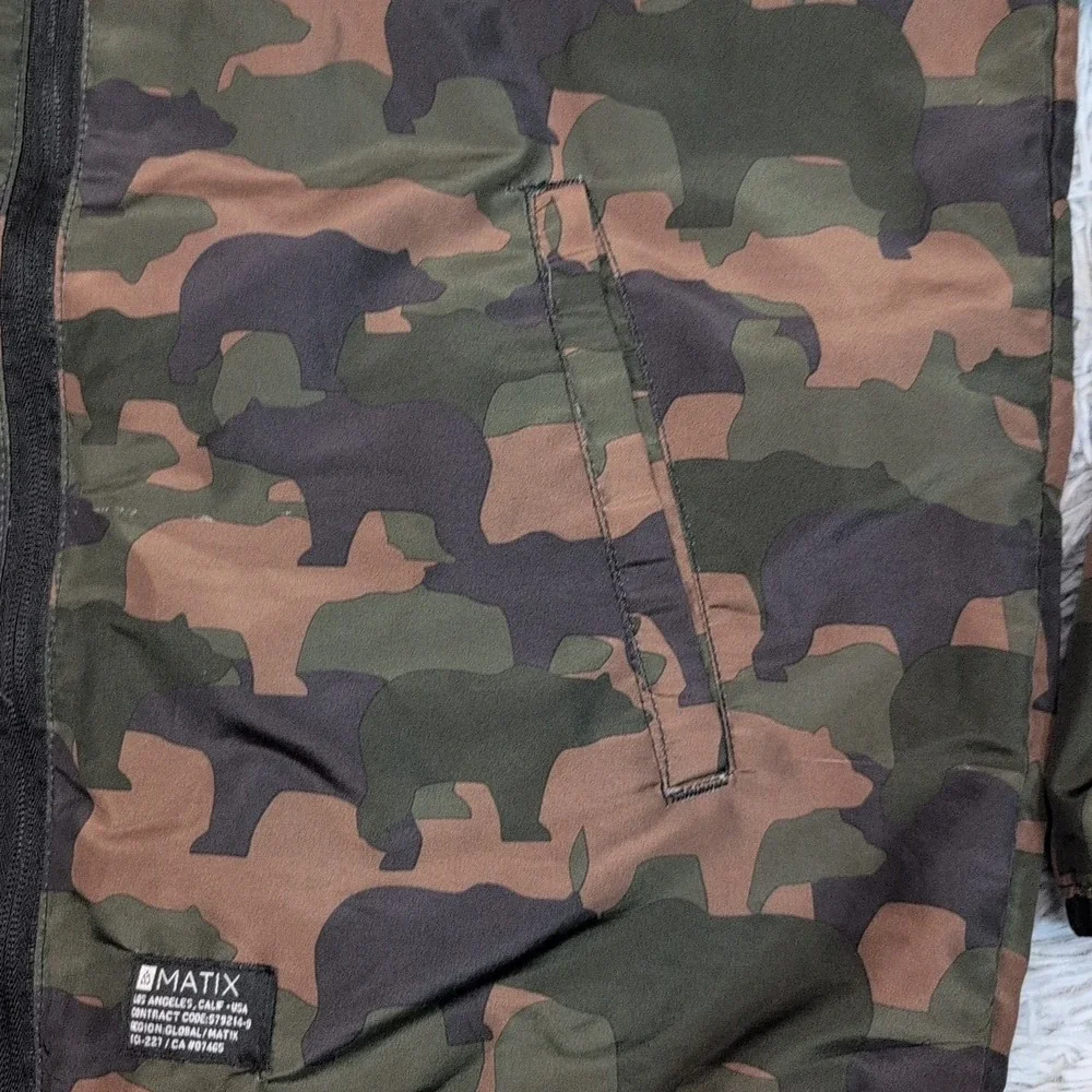 Matix Jacket Mens M Green Camo‎ Hood Windbreaker Zip Up Hunting Pockets Casual